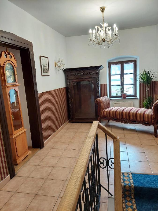 Hotel Salamander - Garni Banská Štiavnica Kültér fotó