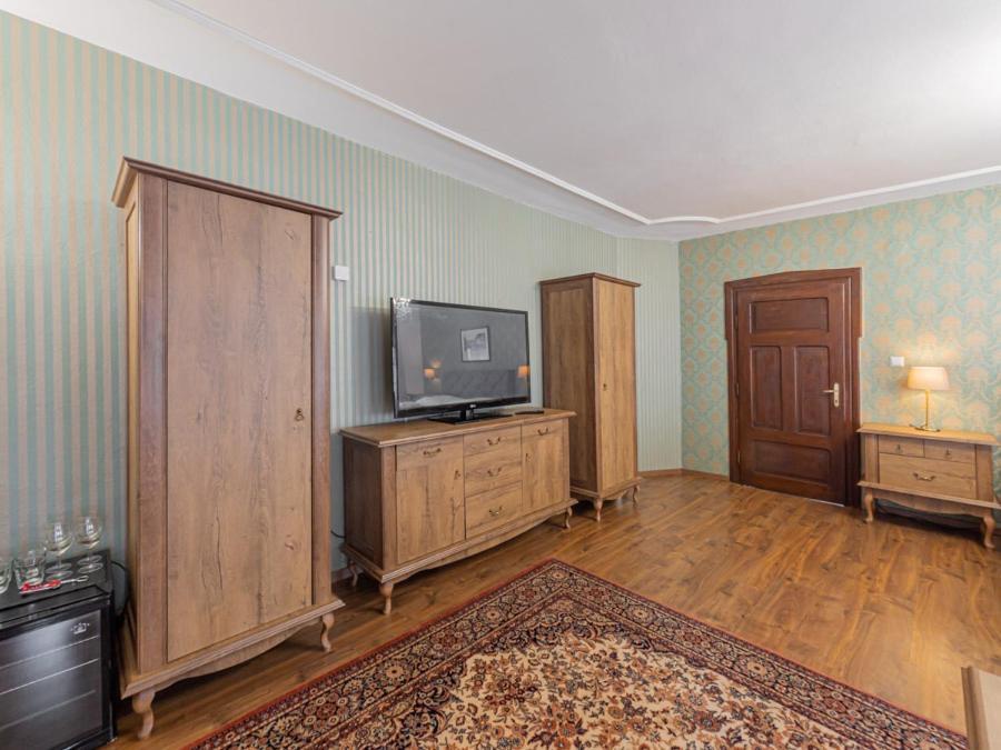 Hotel Salamander - Garni Banská Štiavnica Kültér fotó