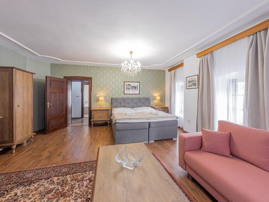 Hotel Salamander - Garni Banská Štiavnica Kültér fotó