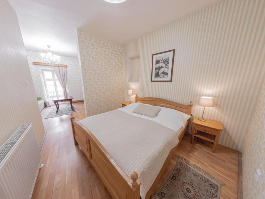 Hotel Salamander - Garni Banská Štiavnica Kültér fotó
