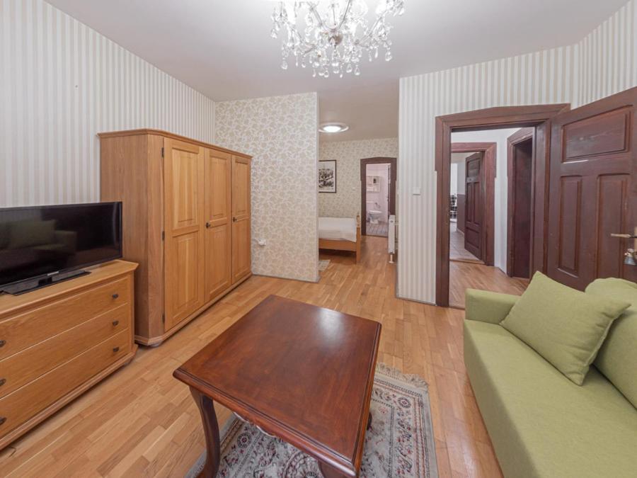 Hotel Salamander - Garni Banská Štiavnica Kültér fotó