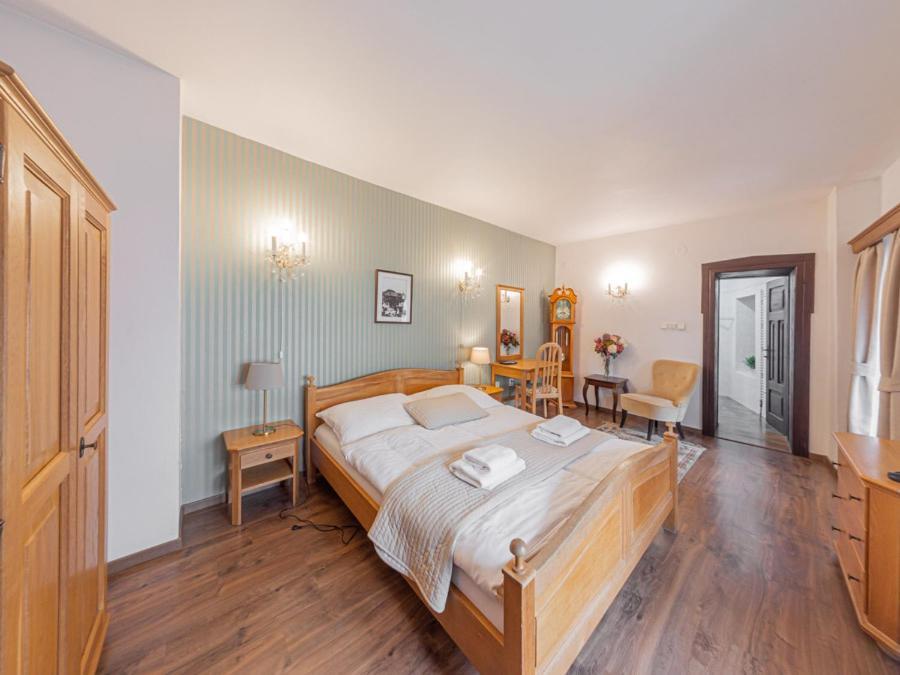 Hotel Salamander - Garni Banská Štiavnica Kültér fotó